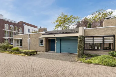 Burgemeester Reijndersstraat 43, 4761TX, Zevenbergen, Noord-Brabant