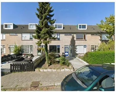 Larixlaan , 1722ZS, Zuid-Scharwoude, Noord-Holland