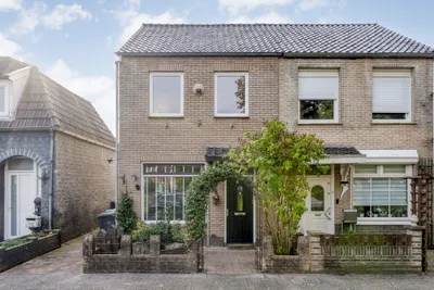 Spreeuwenstraat 8, 7605XZ, Almelo, Overijssel