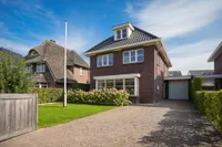 Haarstraat 16, Tuil