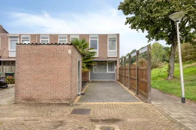 Tarbotstraat 1, 5706EJ, Helmond, Noord-Brabant