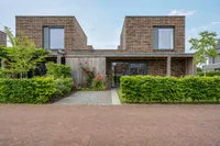 Witrik 3, Meerstad