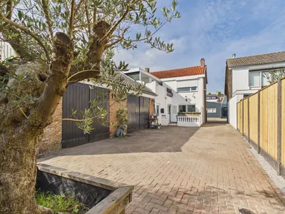 Oosterstraat 21, 4671BW, Dinteloord, Noord-Brabant