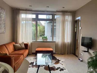 Raadhuisstraat , 2101HG, Heemstede, Noord-Holland