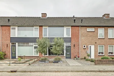 Van der Wellenstraat 8, 4651XK, Steenbergen, Noord-Brabant