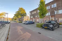 Steurwater 11, Barendrecht