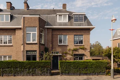 Spreeuwenlaan 30, 2566ZP, 's-gravenhage, Zuid-Holland