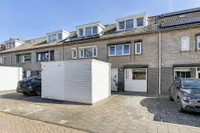 Kralingenstraat 10, Tilburg