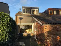 Dotter, Doorn