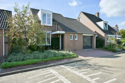 Hofstraat 4, 6121ZE, Born, Limburg