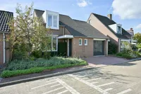 Hofstraat 4, Born