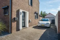 Mgr. Feronstraat 9, Geleen