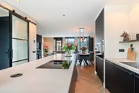 Stanislas 20, Hoofddorp