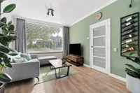 Burg. Van Houtstraat 79, Budel