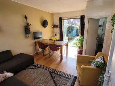 Bloemluststraat , 2242VL, Wassenaar, Zuid-Holland