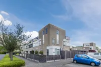 Van der Waalsstraat 1, Ridderkerk