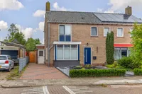 Renkemastraat 21, Doezum