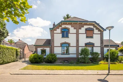 Leenstraat 4, 6372HN, Landgraaf, Limburg