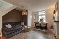 Julianalaan 25, Raamsdonksveer