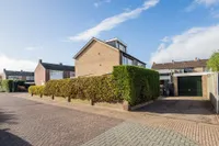 Walravenstraat 11, Haaften