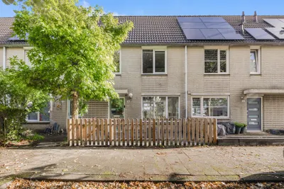Marga Klompésingel 34, 2135JA, Hoofddorp, Noord-Holland