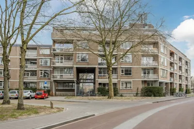 Adriaan van Bergenstraat , 4811ST, Breda, Noord-Brabant