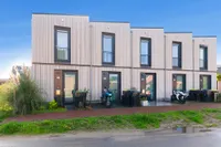 C.P. Nonnerstraat 6, Heinenoord