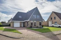 Louwewei 8, Jutrijp