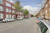Schaarsbergenstraat 42, Den Haag