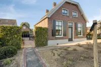 Nederhemertsekade 11, Nederhemert