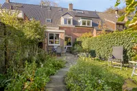 Loolaan 8, Halsteren