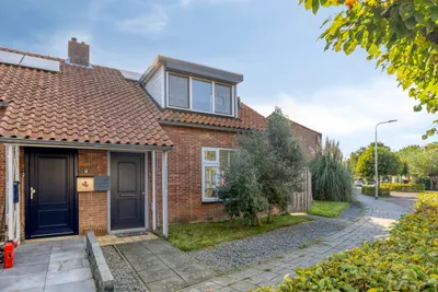 Philips van Kleefstraat 43, 4511CD, Breskens, Zeeland