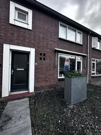 Prins Bernhardlaan, Dirksland