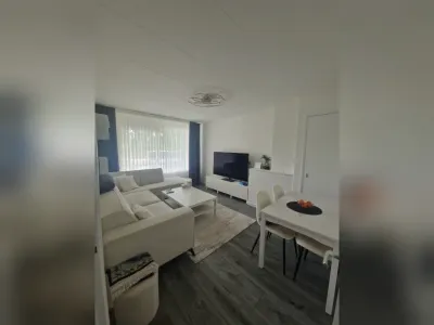 Floreslaan , 3131NC, Vlaardingen, Zuid-Holland