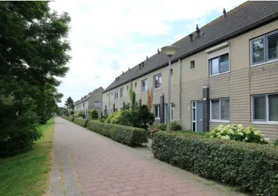 Joke Smitkade , 1991RS, Velserbroek, Noord-Holland