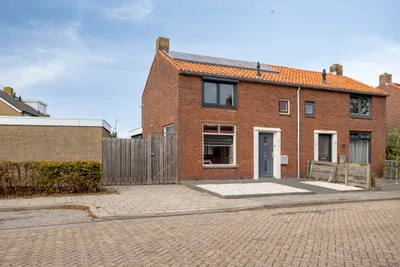 Eb en Vloedstraat 1, 4322BL, Scharendijke, Zeeland