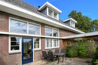 Schoolhofje 5, Neer