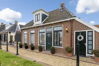 Kerkpad 12, Hallum