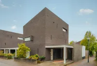 Zandbaars 34, Eindhoven
