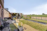Graaf Jansdijk 36, Axel