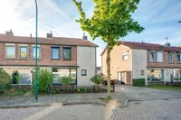 Monseigneur van Hooydonkstraat 19, Rijen