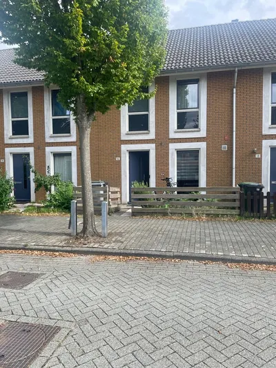 Muiderpoort , 2152HK, Nieuw-Vennep, Noord-Holland