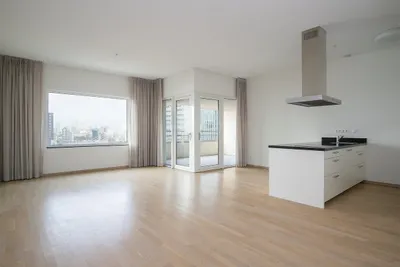 Van der Hoevenplein , 3072MK, Rotterdam, Zuid-Holland