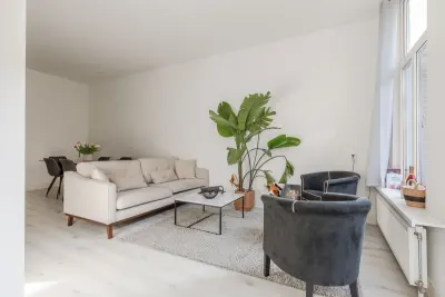 Rustenburgerstraat , 1072HD, Amsterdam, Noord-Holland