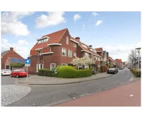 Pastoor van Leeuwenstraat, Helmond