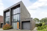 Makoré 37, Dordrecht