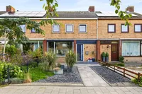 Burgemeester Stemerdinglaan 101, Oost-souburg