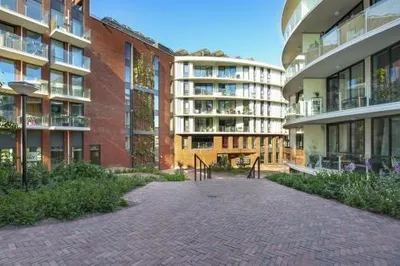 Appartement Vrouwengelukhof, Amsterdam