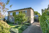 Burgemeester van Randwijckstraat 9, Rossum