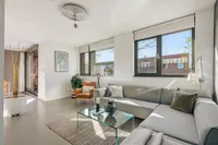 Eva Besnyöstraat 617, Amsterdam